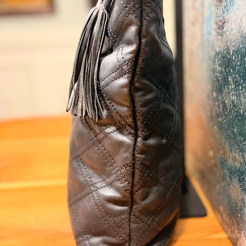 Laura Ashley y2k Vintage Quilted Tote with Silver tone‎ chain/leather strap